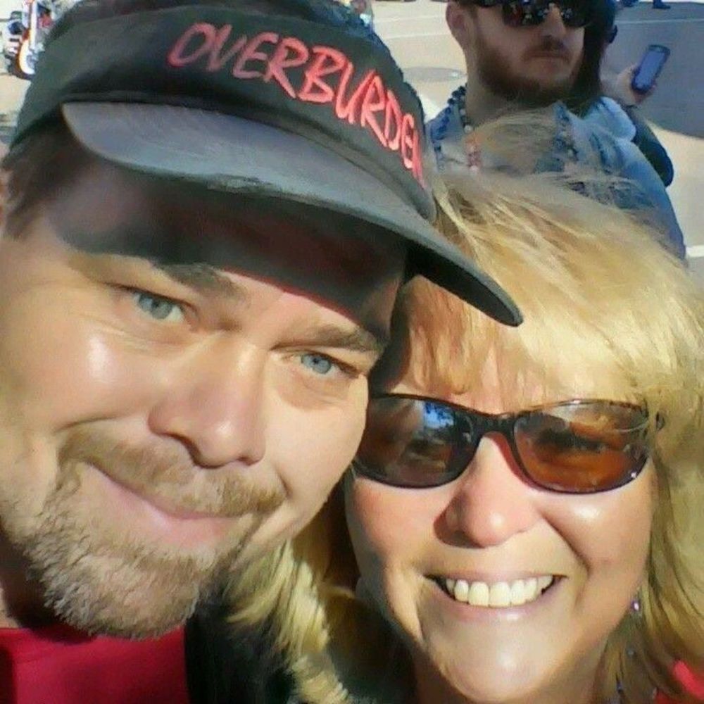 Meet your Posher, Claudia